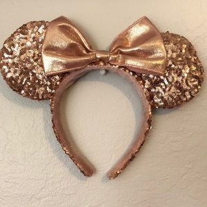 Rose Gold Minnie Ears